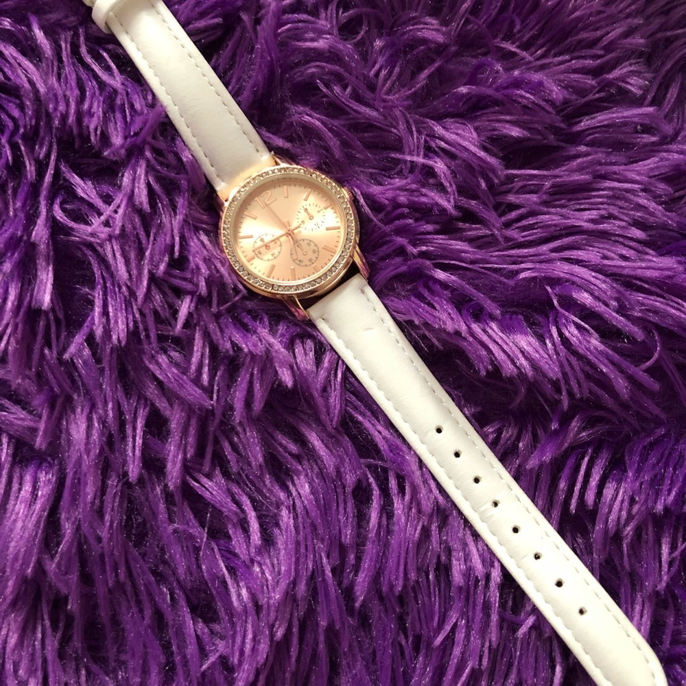 Rose gold women’s watch